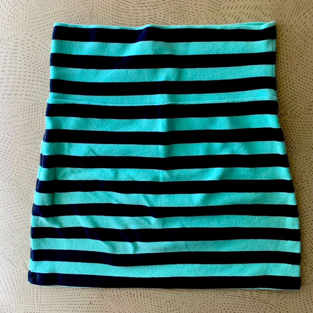 Cotton candy blue and navy striped mini Forever 21